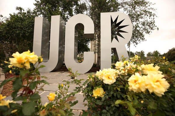 UCR logo